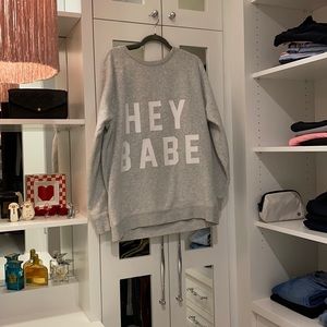 HEY Babe Brunette the Label Sweater
